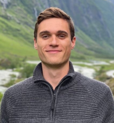 Our Advisors - Luis Wenus